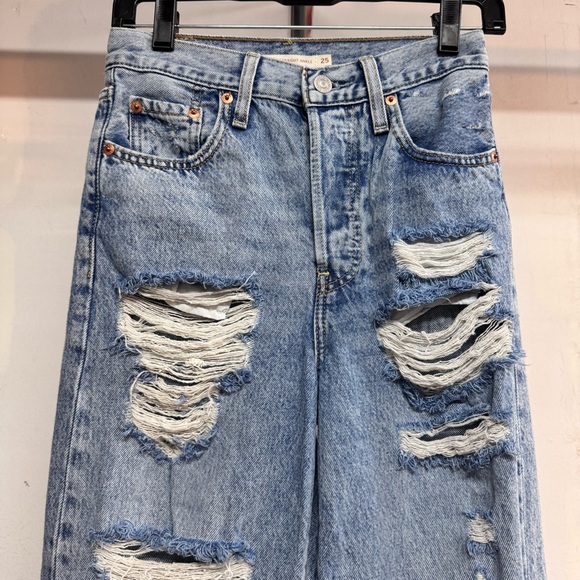 Levi’s ribacage straight ankle jeans size 25 in good condition - Picture 2 of 7